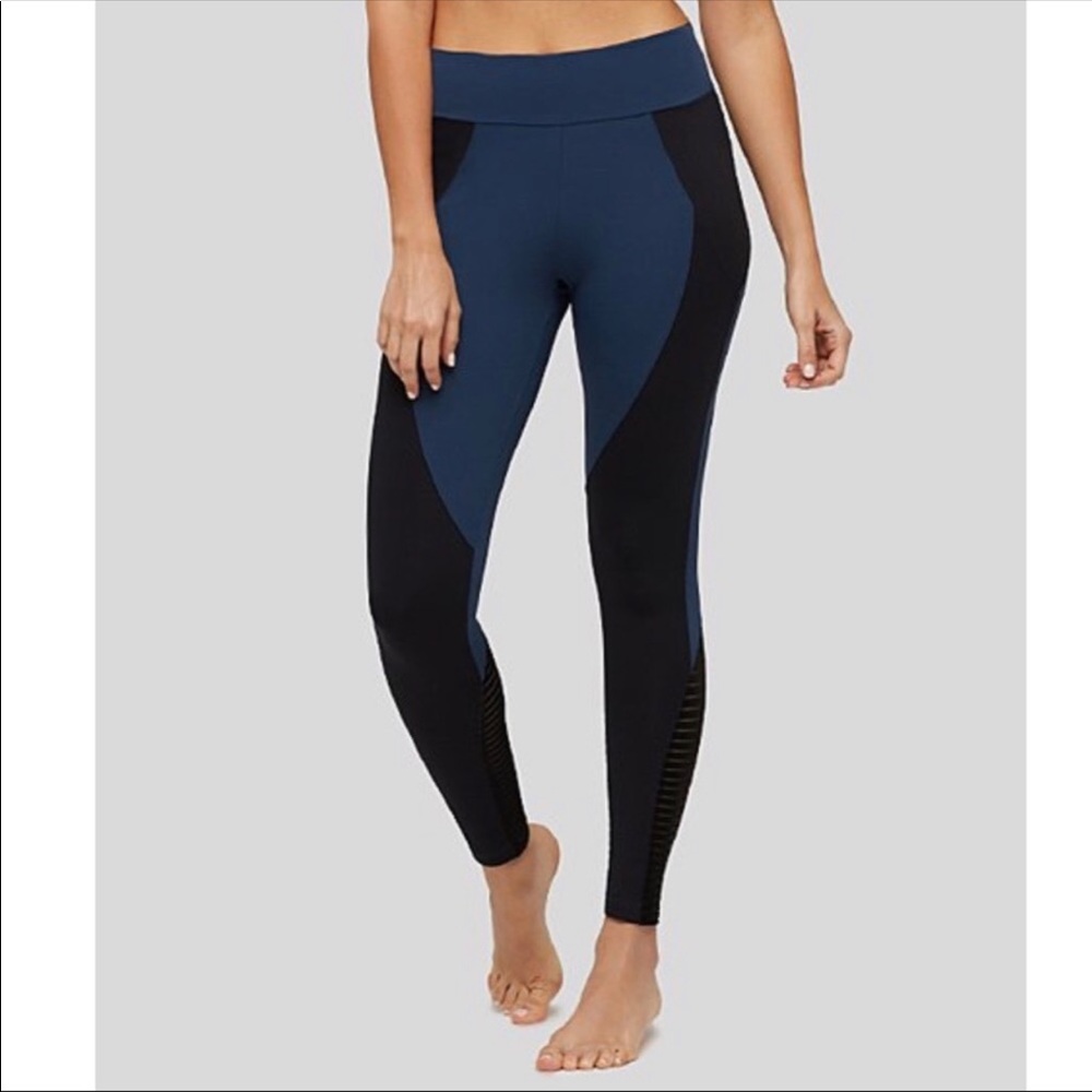 Peony & Me Color Block Mesh Detail Leggings